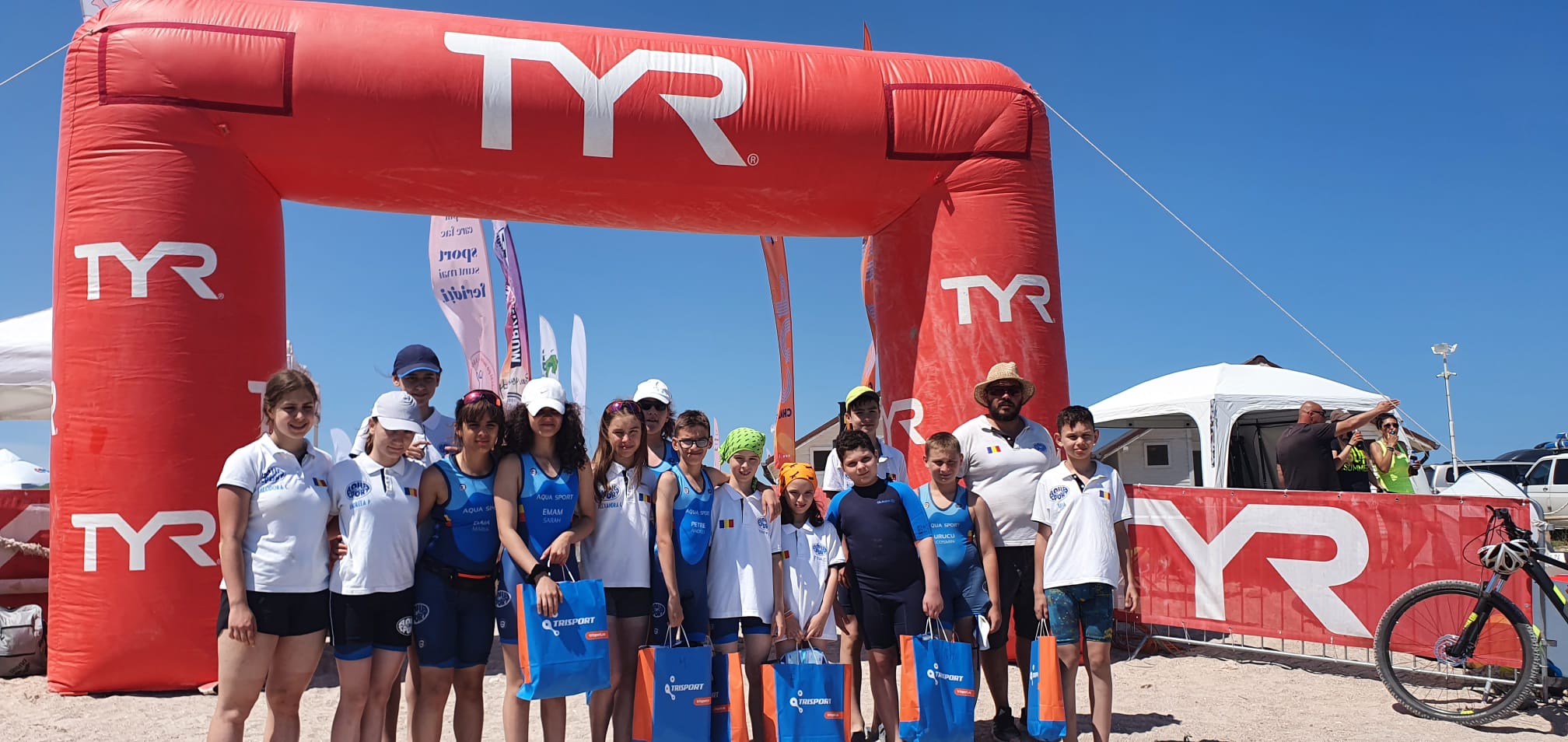 Rezultate foarte bune si distractie pe masura pentru sportivii Aqua Sport la triatlonul Fara Asfalt